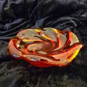 Vintage 1970s Glass Amber Gold Swirl Ashtray Or Trinket Dish Textured 5”